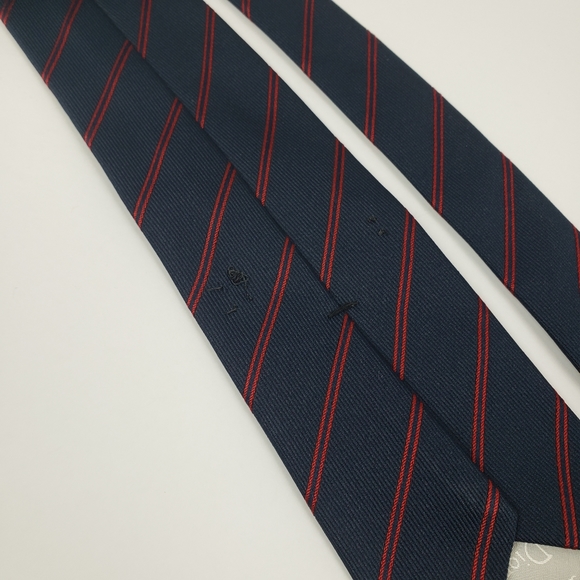 Dior Navy Blue Tie with Red Stripes - Picture 6 of 6